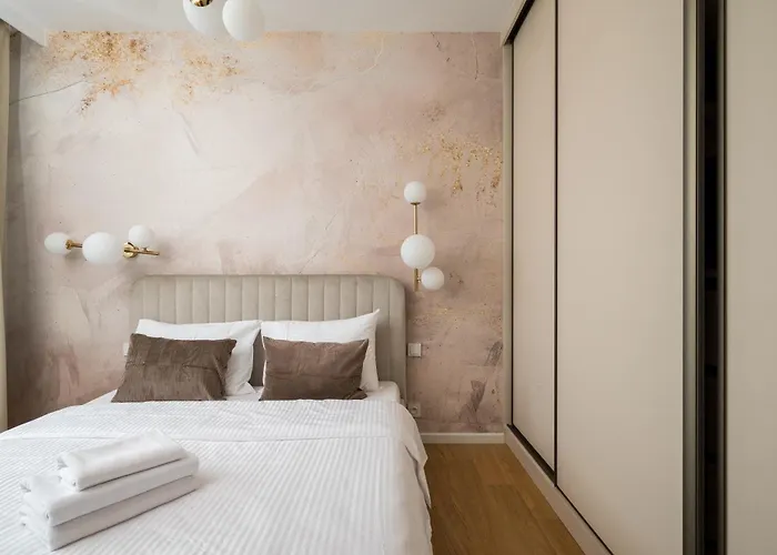 Jerozolimskie Modern By Bookinghost Varsó