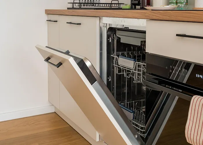 Jerozolimskie Modern By Bookinghost