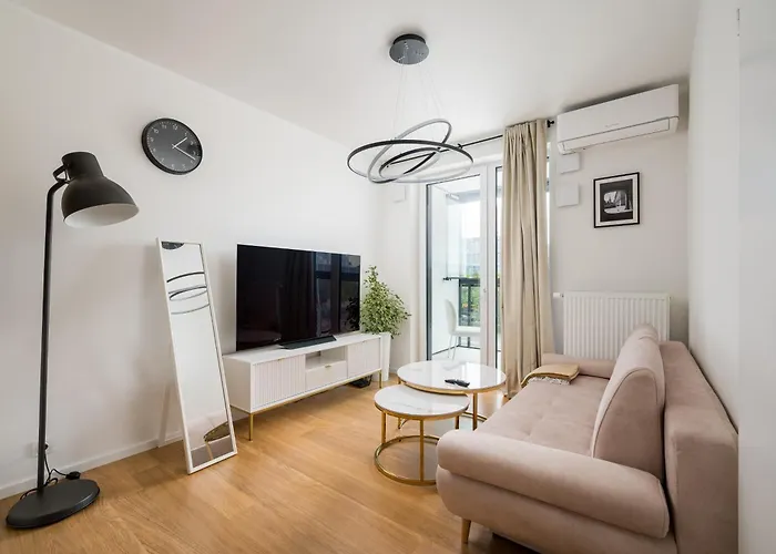 Jerozolimskie Modern By Bookinghost * 华沙